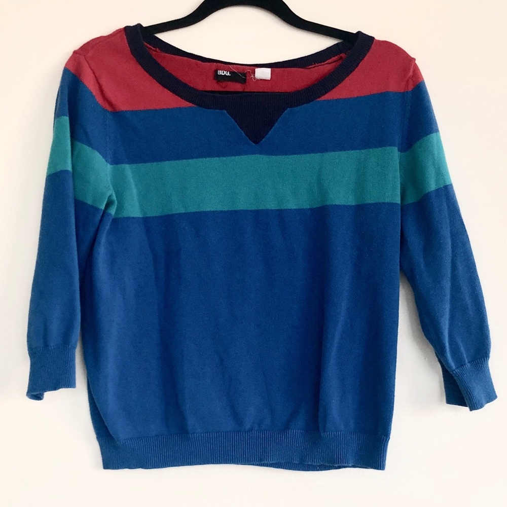 🌺Urban Outfitters BDG Sweater (3/$50)